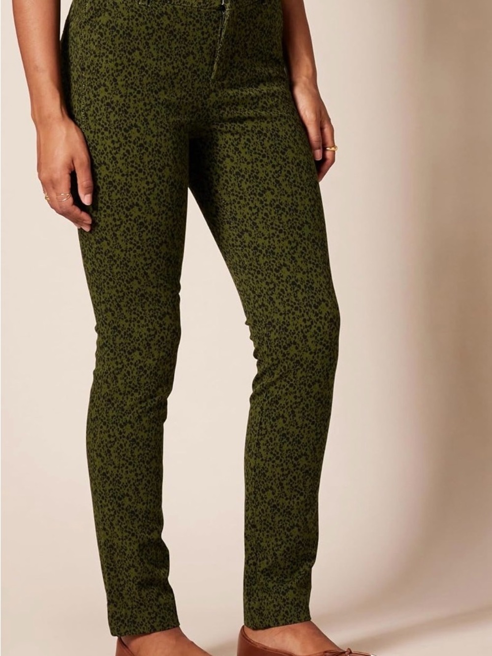 Amazon Essentials Olive Green Printed Skinny Pants